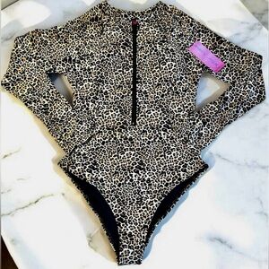NWT Betsey Johnson long sleeve swimsuit animal print